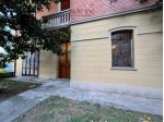 CASA SEMINDIPENDENTE CON GARAGE E GIARDINO ESCLUSIVO