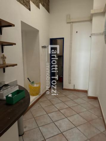 FONDO COMMERCIALE di 2 vani e di 35 mq (GROSSETO) rif. 03652 - Foto 3