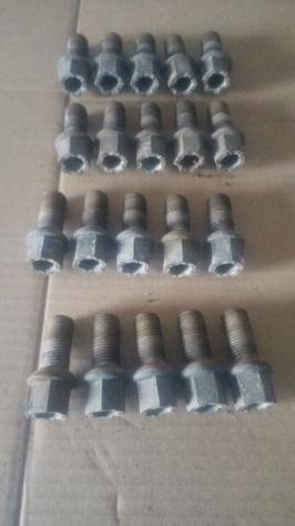 20 Bulloni fissaggio ruote FIAT SCUDO 1 Serie 2005
