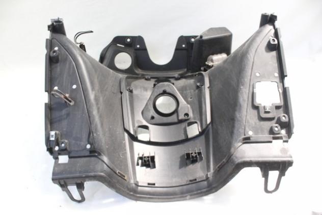 KYMCO X-TOWN 125 81131AGE7C000 RETROSCUDO PARAGAMBE CT125 20 - 24 LEG SHIELD - Foto 5