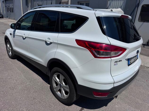 Ford Kuga 2.0 TDCI 140 CV 2WD Titanium - Foto 4