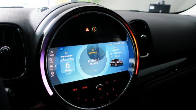 Mini Cooper D Countryman 2.0 150CV AUTOMATICA CLASSIC MIDNIGHT BLACK II - FULL LED NAV FULL DISPLAY PELLE CLIMA BZ PREMIUM PA - Foto 9