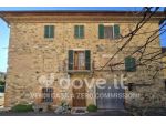 Appartamento di 100 m² con 3 locali e box auto in vendita a Cetona