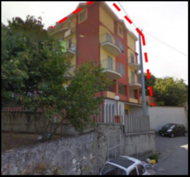 Immobile in asta di 75 m², box auto in vendita a Montecorvino Rovella - Foto 3