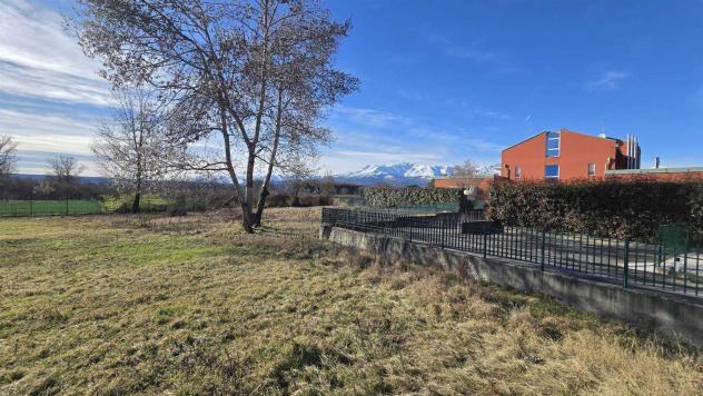 Vendita Terreno edificabile da 2900 mq in Via Primo Maggio con giardino - Foto 7
