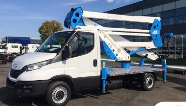 Iveco Daily Daily 35S14 2.3 HPT PM Cabinato