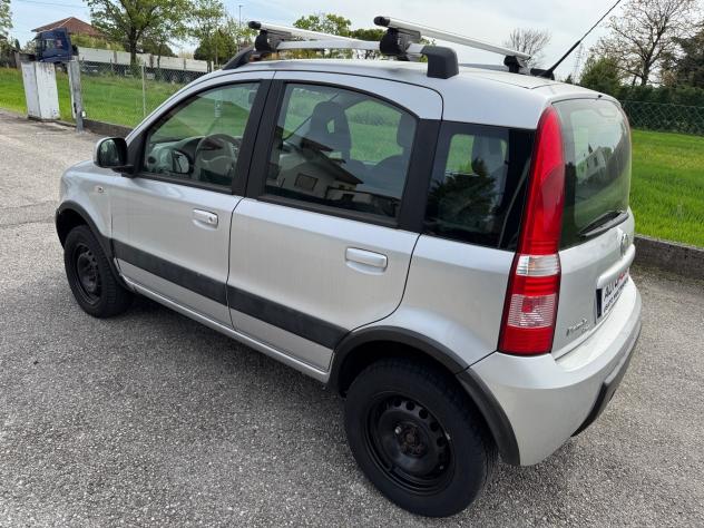 Fiat Panda 1.3 MJT 16V DPF 4x4 Cross - Foto 4