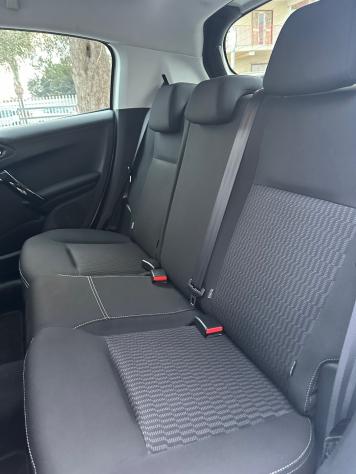 Peugeot 208 BlueHDi 75 5 porte Active - Foto 9