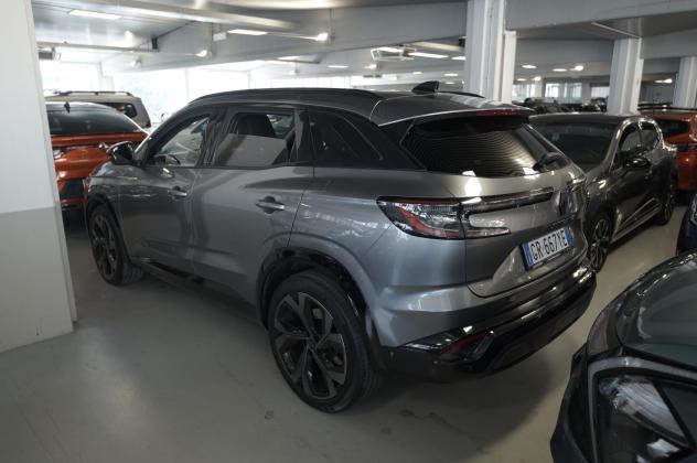 Renault Austral * 1.2 E-TECH FULL HYBRID ICONIC ESPRIT ALPINE 200CV AUTO - Foto 9