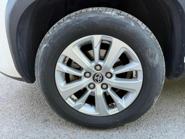 Toyota Yaris Cross 1.5 Hybrid 5p. E-CVT Active 2025 USATO - Foto 6