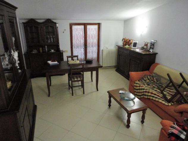 STRUTTURA RICETIVA CON 4 APPARTAMENTI E RISTORANTE - Foto 16