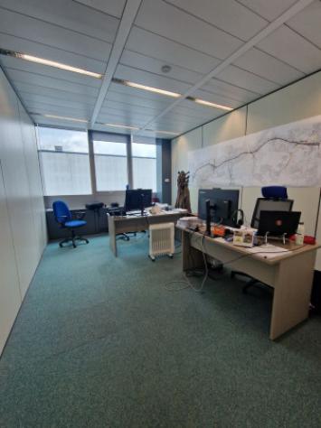 Immobile di 455 m² con più di 5 locali in affitto a Limbiate - Foto 7