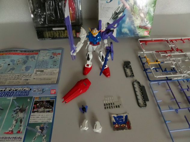 Action figure GUNDAM Mobile Suit (Sword Strike) # 08 scala 1/44 + kit (RX-78-2) - Foto 4