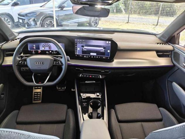 AUDI Q3 TFSI 110 kW mHEV S tronic S Line edition rif. 23926469 - Foto 7