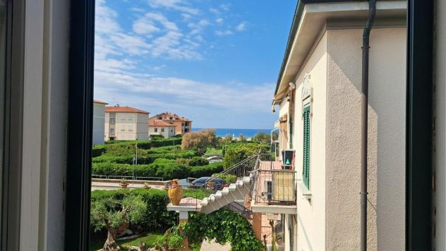 Porzione di casa in vendita a Rosignano Solvay - Rosignano Marittimo 190 mq Rif: 1425069