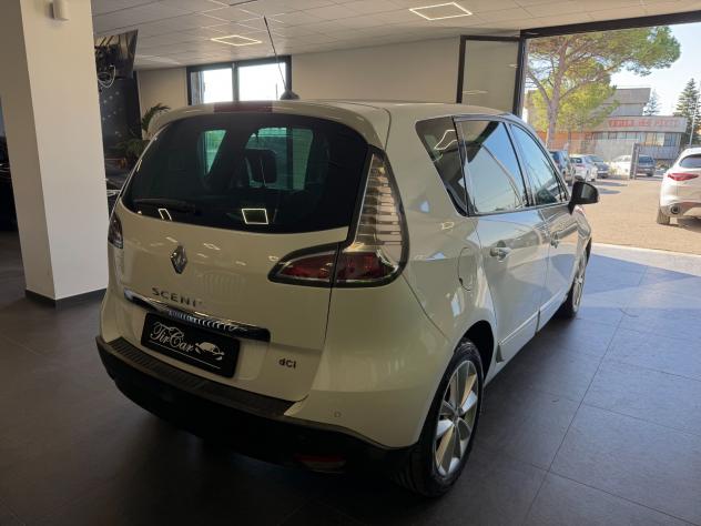 RENAULT SCENIC X-MOD 1.5 DCI 110CV NAVI CRUISE OK NEOPATENTATI ANNO 2012 - Foto 4