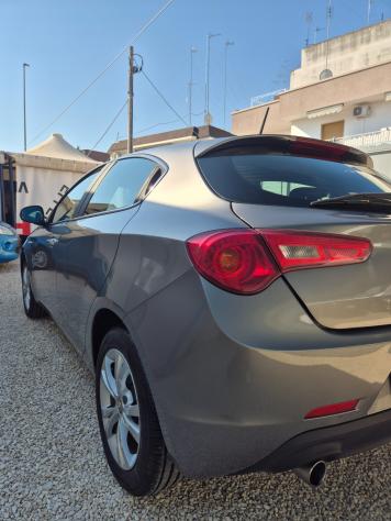 Alfa Romeo Giulietta 1.6 JTD 105 CV - Foto 3