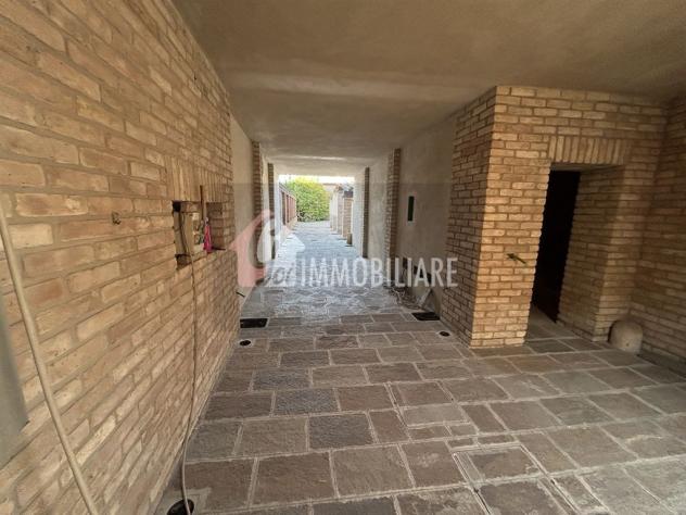 Villa Indipendente Finemente Ristrutturata con Cortile Privato - Foto 12