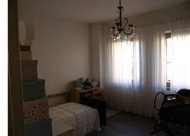 Immobile in asta di 181 m² con più di 5 locali e box auto in vendita a Tolmezzo - Foto 9