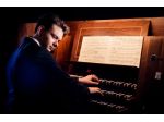 Organista e violinista a Tortona