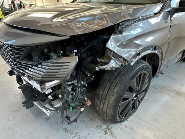 PEUGEOT 3008 HYBRID 225 E-EAT8 GT rif. 23976383 - Foto 10