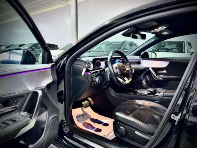 Mercedes-Benz A 180 d 116CV Premium AMG Night Edition - Foto 10