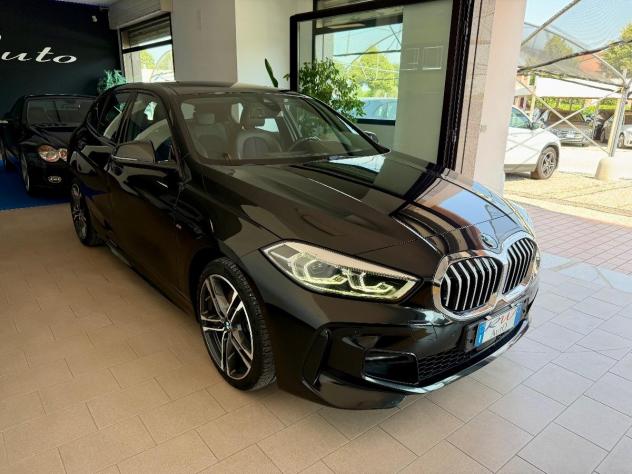 BMW - Serie 1 - 116d 5p. Msport Exterior - Foto 3
