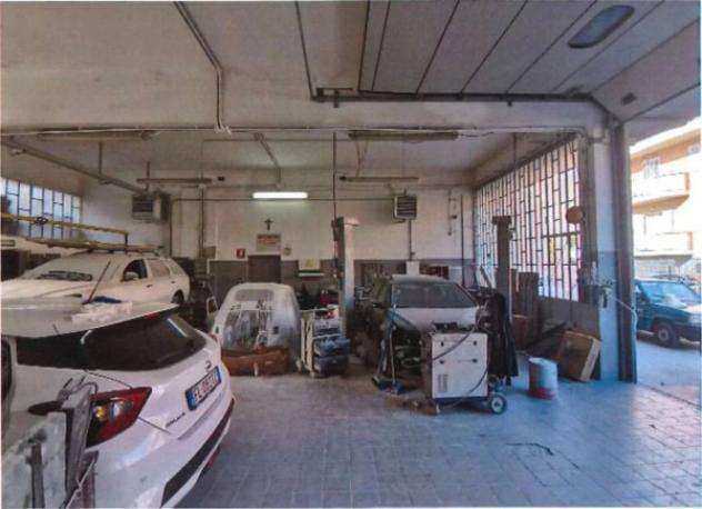 Immobile in asta di 291 m² con più di 5 locali in vendita a Cupra Marittima - Foto 2