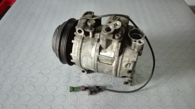 Compressore climatizzatore Audi A6 C5 2.5 TDI del 2003 - Foto 3