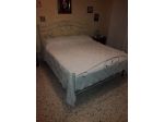 Vendo coperta di cotone per letto matrimoniale bianca lavorata a mano ai ferri
