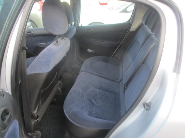 Peugeot 206 1.1 5p. 2001 - Foto 6