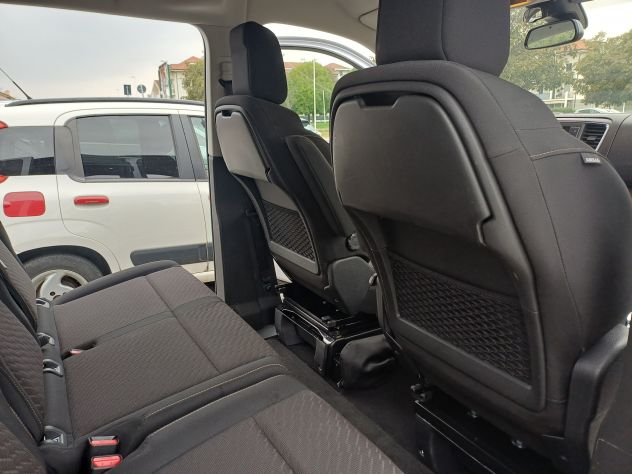 Toyota Proace Verso Medium Executive 2.0D 150cv - Foto 8