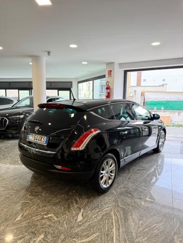 Lancia Delta 1.6 MJT DPF Oro - Foto 4