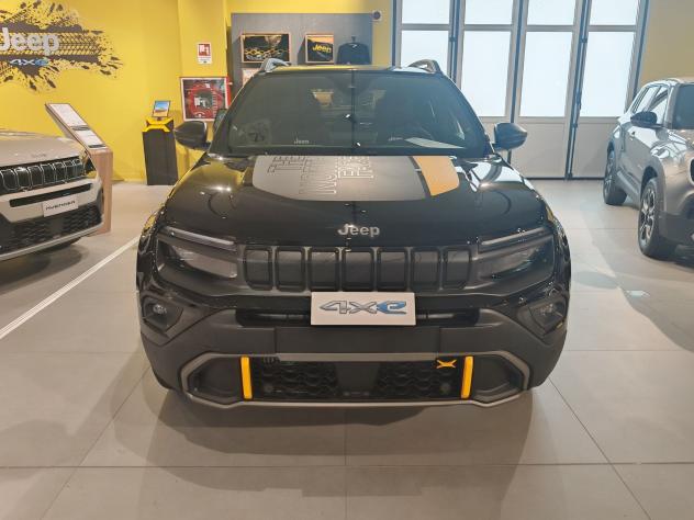 Jeep Avenger 4xe Hybrid 1.2 MHEV 4xe The North Face - Foto 2