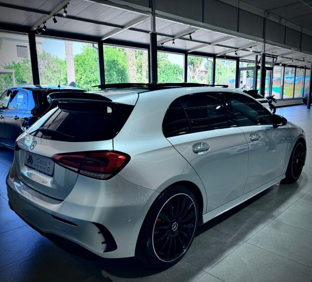 Mercedes-Benz A 180 d 116CV Premium AMG - Foto 8