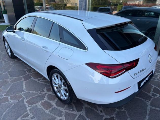 MERCEDES-BENZ CLA 250 e Shooting Brake Automatic EQ Power 218cv rif. 23516410 - Foto 2