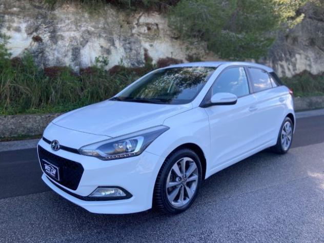 HYUNDAI i20 1.1 CRDi 12V 5 porte Comfort NEOPATENTATI rif. 24013507 - Foto 4