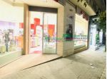 Locale commerciale a reddito con alta visibilità