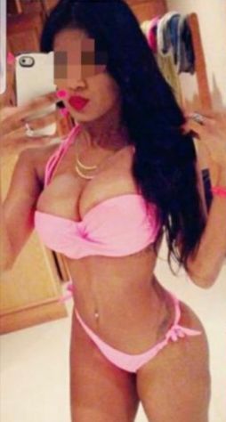 MASSAGGIO TANTRA SENSUALE A 4 MANI DUE BELLISSIME RAGAZZE ESPERTE MANI FATATE - Foto 2 Tel:3533149176