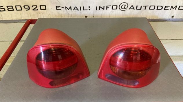 Fanali posteriori Renault Twingo del 2003