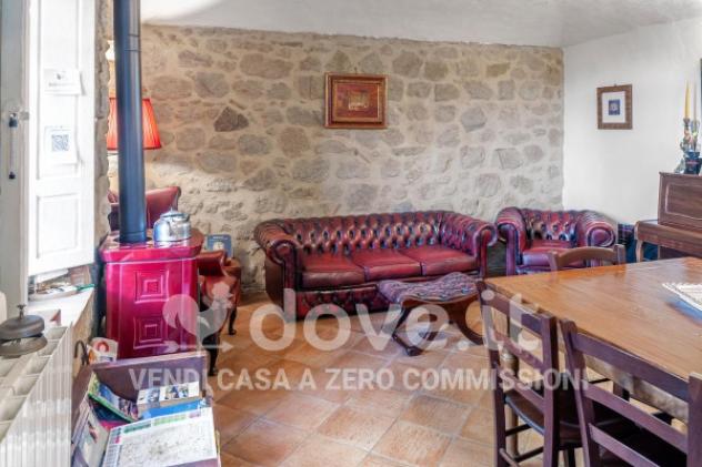 Villa di 250 m² con più di 5 locali e posto auto in vendita a Castel del Piano - Foto 6