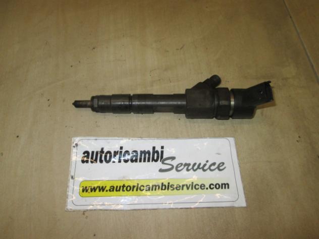 0445110110 INIETTORE RENAULT SCENIC 1.9 D 5P 6M 88KW (2003) RICAMBIO USATO 8200100272