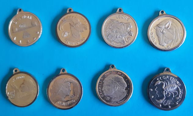 8   Medaglie segni zodiacali   diametro  mm. 24 peso 5,5 g   Pietro Annigoni