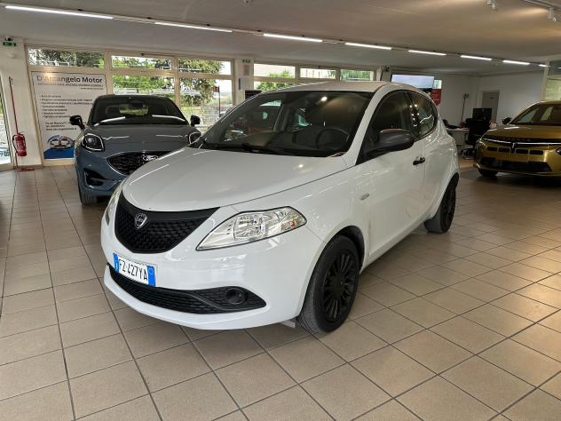 Lancia Ypsilon 3ª serie 1.2 69 CV 5 porte GPL Ecochic Silver