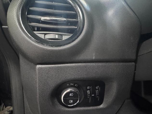 Opel Corsa 1.2 5 porte Elective - Foto 10