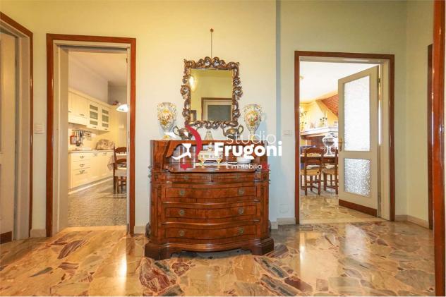 vf564 - CASALE CON MAGAZZINO E PORTICATI CON 1.600 MQ DI GIARDINO - Foto 18