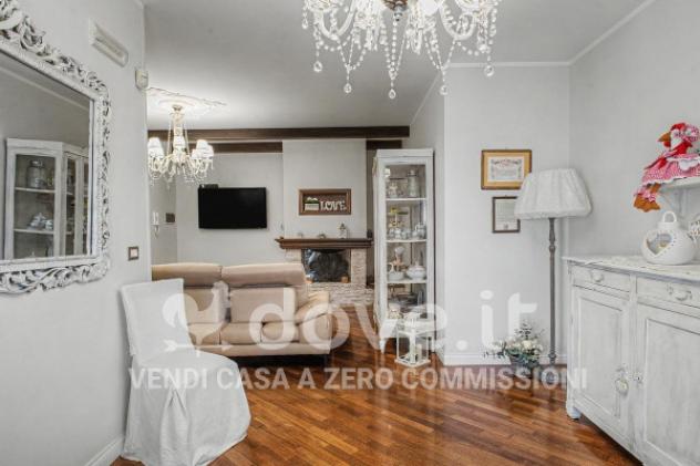 Appartamento di 122 m² con 4 locali e posto auto in vendita a Taranto - Foto 9