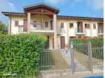 Villetta a schiera di 150 m² con 4 locali e box auto doppio in vendita a Ternate