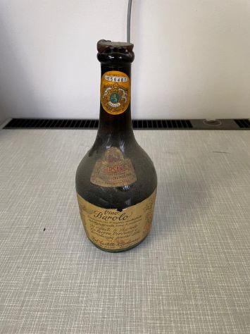 Bottiglie vintage da collezione