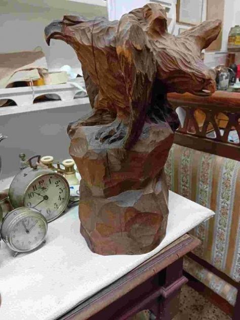 scultura in legno